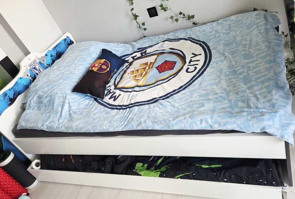 Komplet 5  mebli Lech Poznań