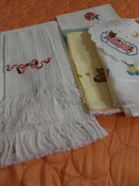 Diversos bordado ponto cruz-toalhas, babete, pano cozinha
