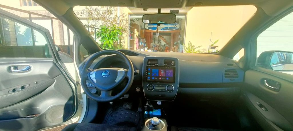 Nissan Leaf 30 kw estado impecável