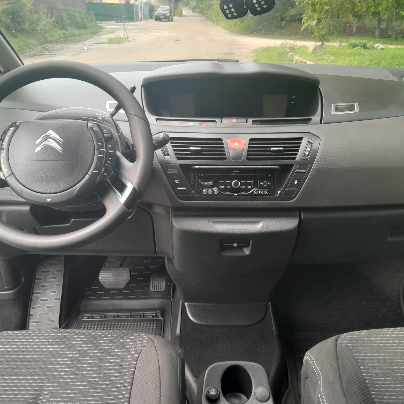 Продам СІТРОЕН Пікассо 2011рік АВТОМАТ 1.6 дизель