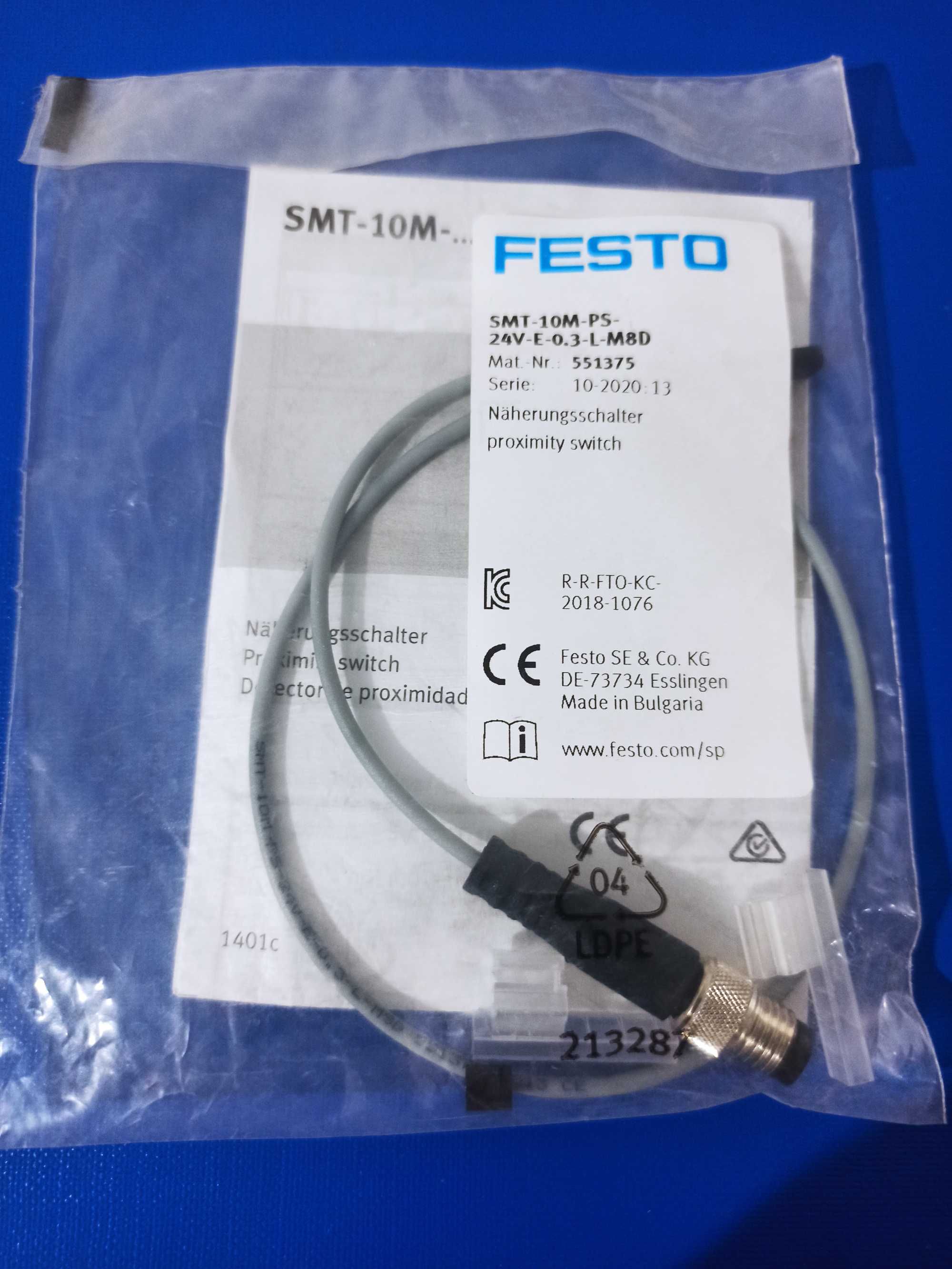 Wyłącznik zbliżeniowy SMT-10M-PS-24V-E-0,3-L-M8D (551375) - Festo