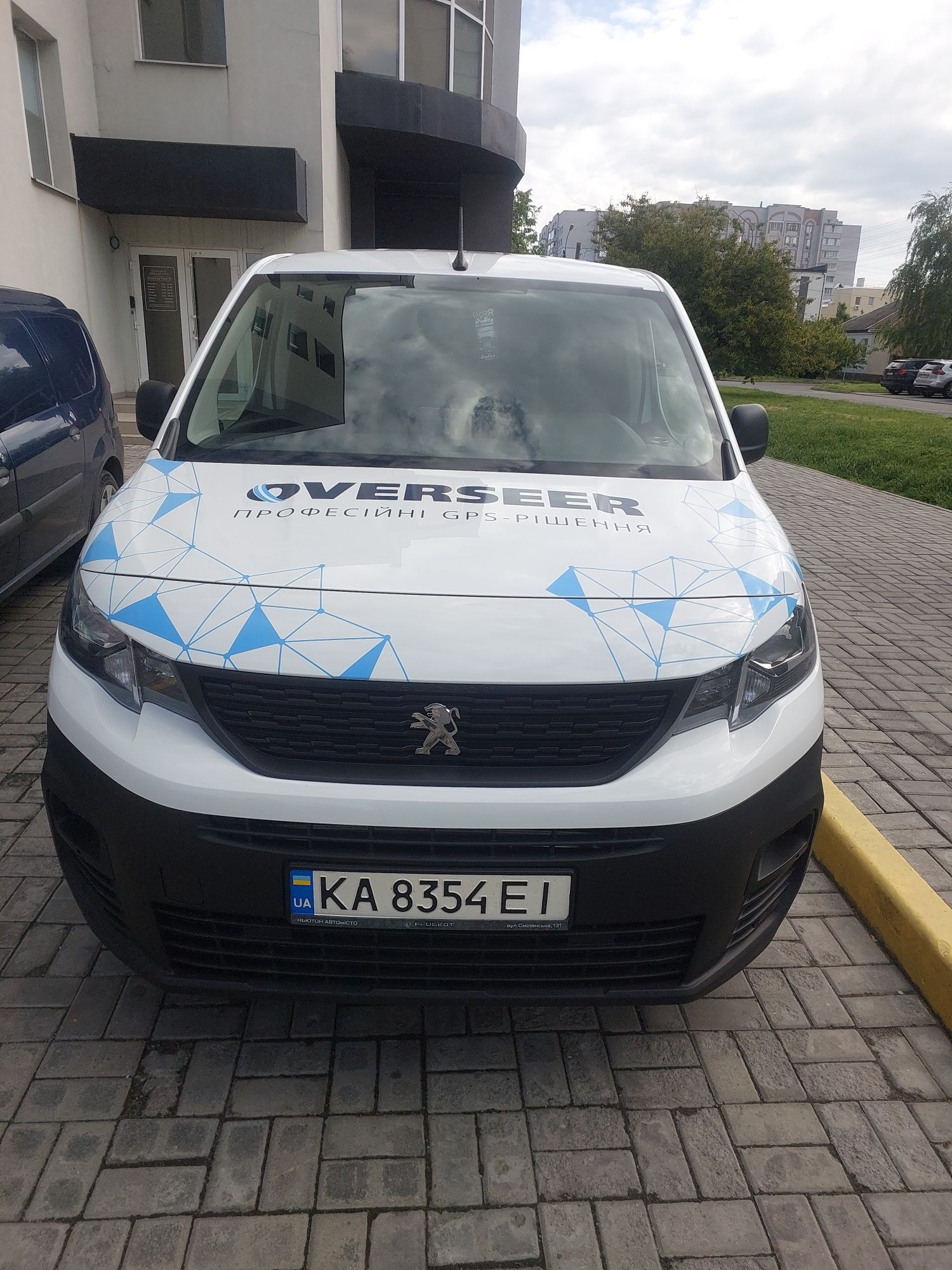 Продам авто Пежо Партнер