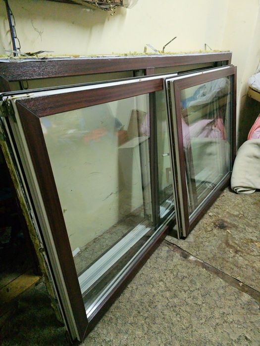 Sprzedam okna dwuskrzydłowe z demontażu  mahoń/biel