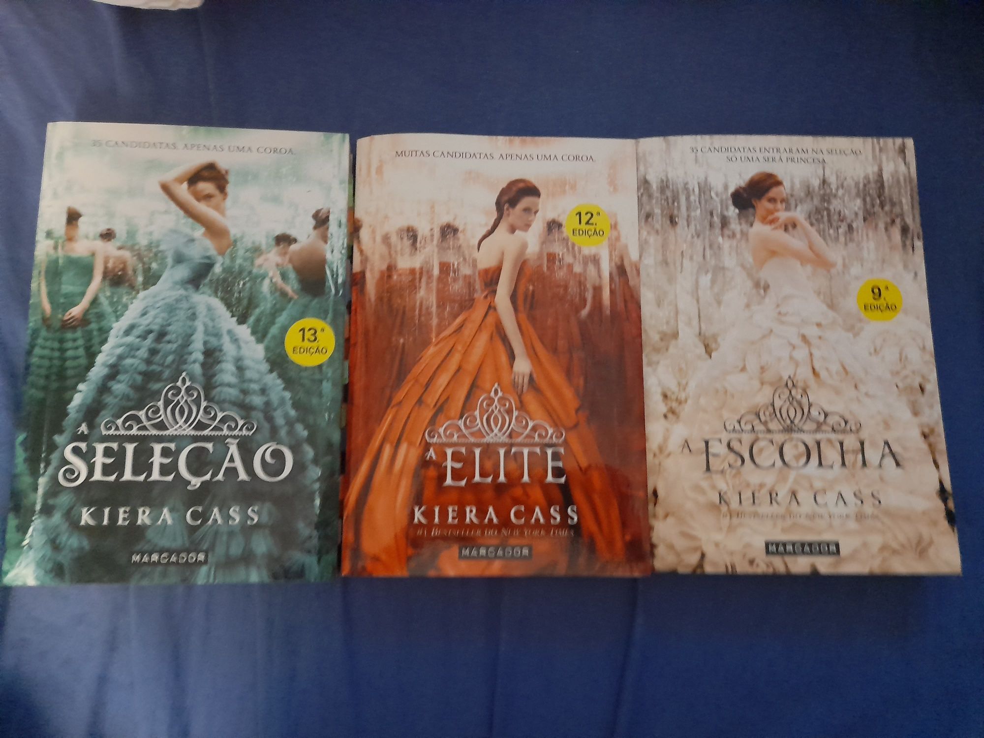 Venda de Livros da Série "A Seleção" de Kiera Cass - Estado Quase Nov