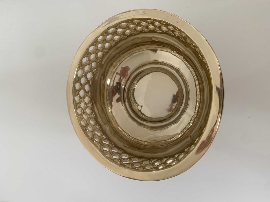 Elegancki zestaw home&you: lampka stołowa, patera, wazon i dwie miski