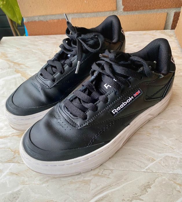 Sapatilhas pretas Reebok