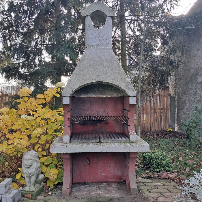 Grill ogrodowy betonowy