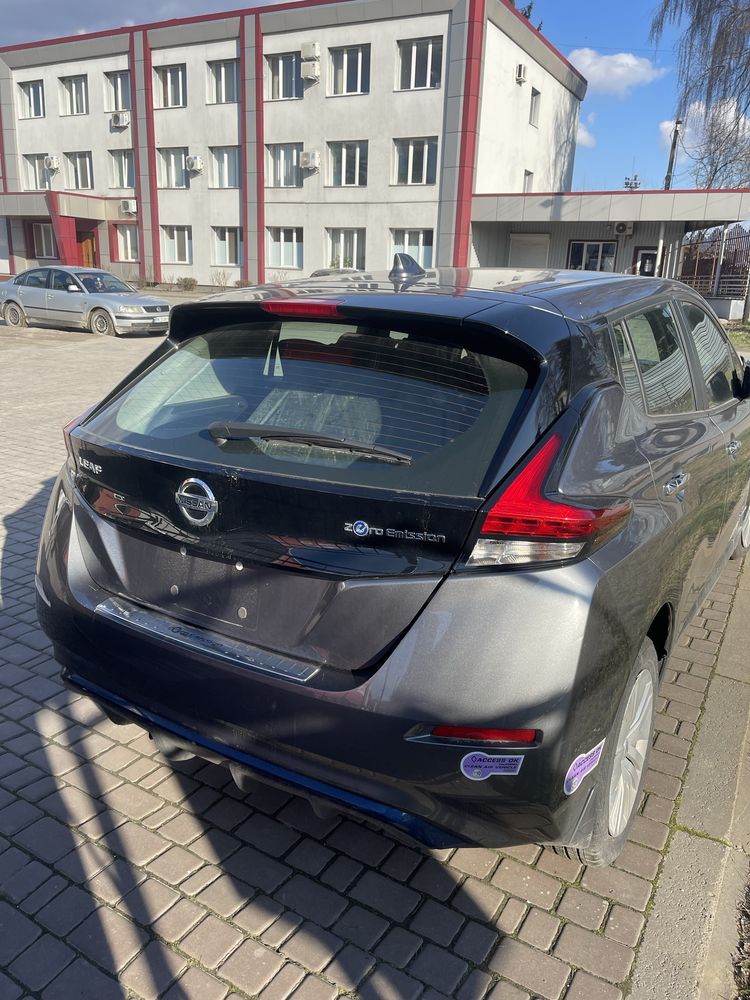 Nissan leaf розборка, нісан ліф розборка автозапчастини разборка