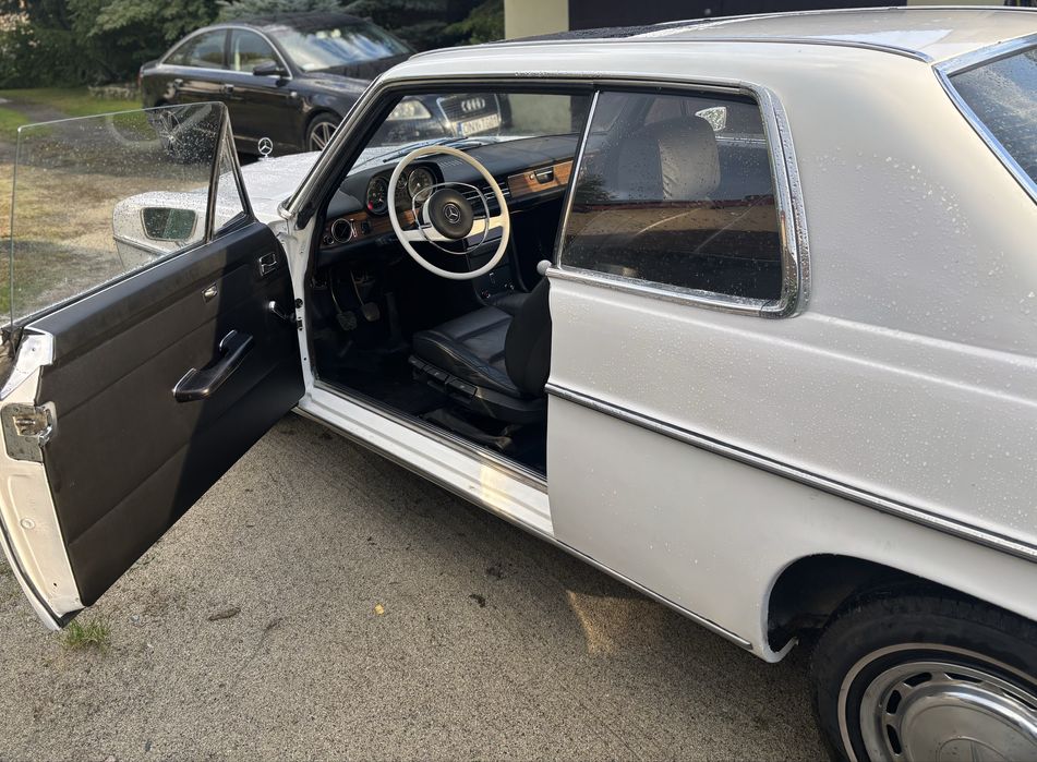 Mercedes W114 CE