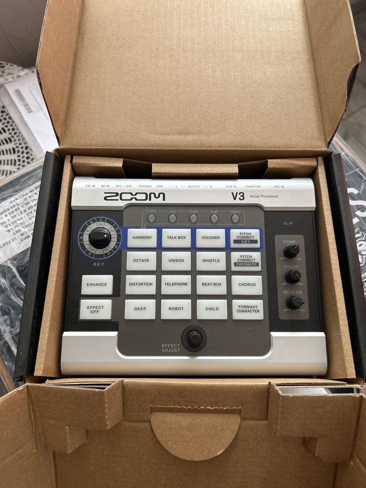 Zoom V3 Vocal Processor