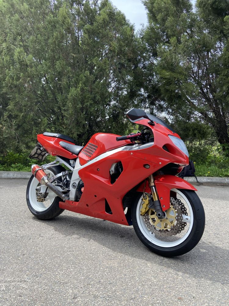 Suzuki GSX R 1000 k2