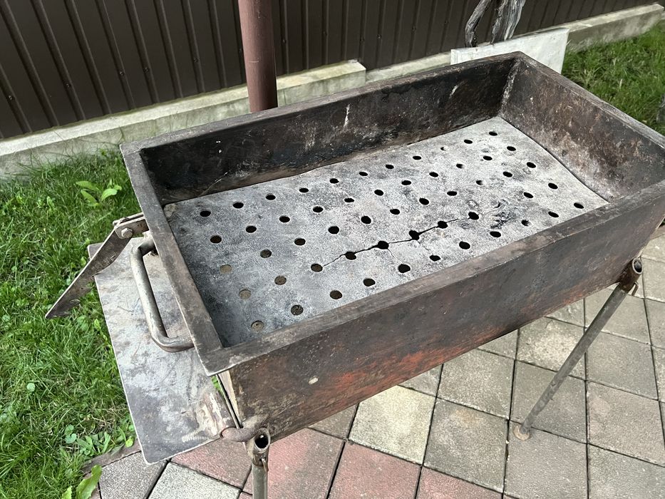 Мангал з нержавійки