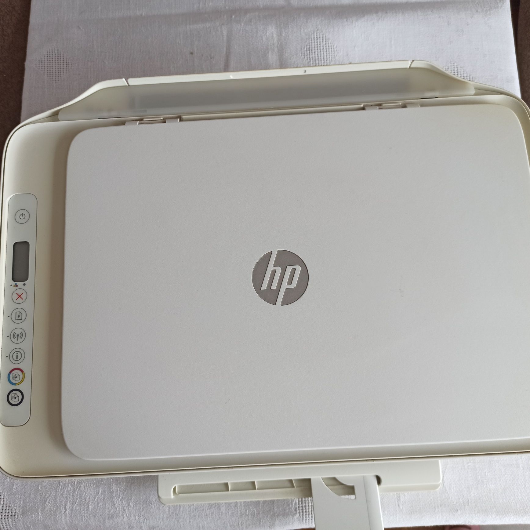 drukarka wielofunkcyjna HP DeskJet 2600 
Mam do sprzedania drukarkę wi