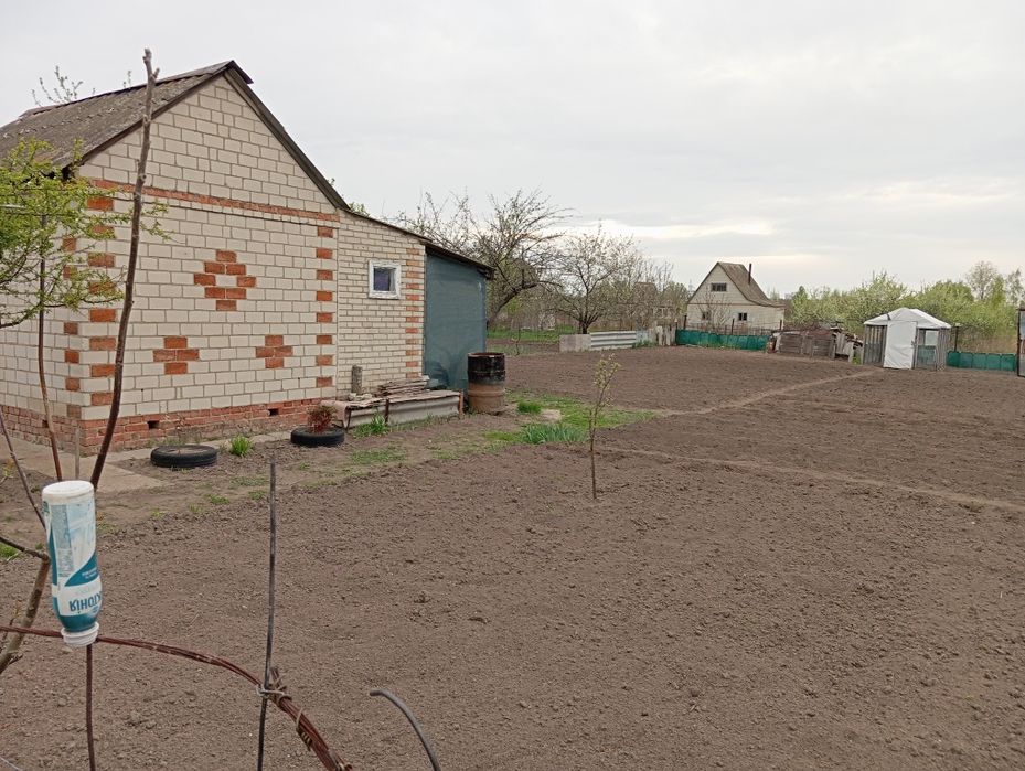 Продам дачу в очень красивом месте.