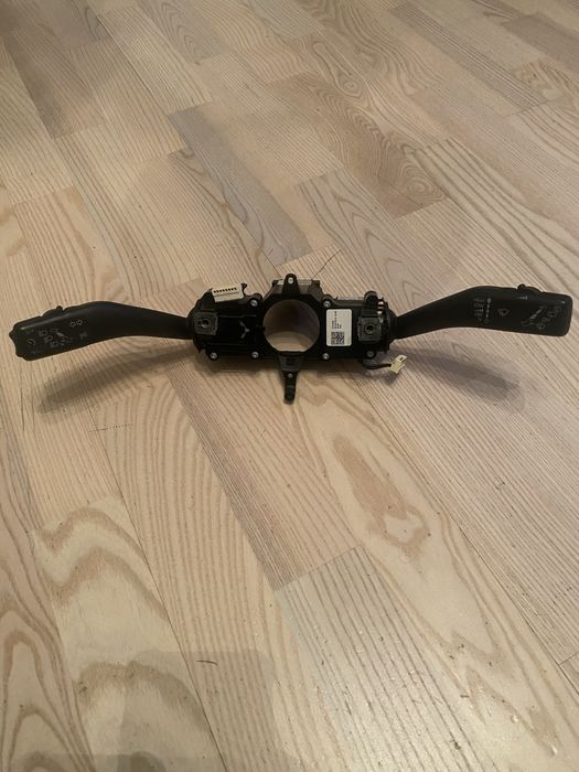 Подрулевой переключатель VW