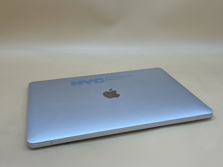 Macbook air 2020 m1 256gb стан ідеал! Батарея всього 35 циклів!