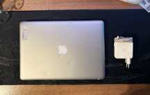 MacBook Pro A1278 13” ladowarka – uszkodzony – na części lub do napraw