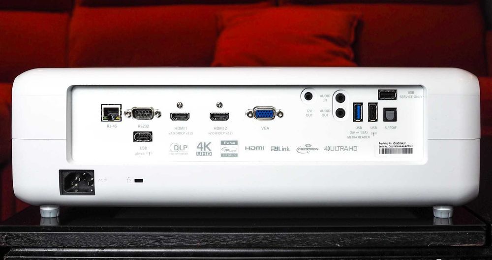 Optoma UHD380X 4К 3500lumen проектор для домашнього кіно оптичний шифт