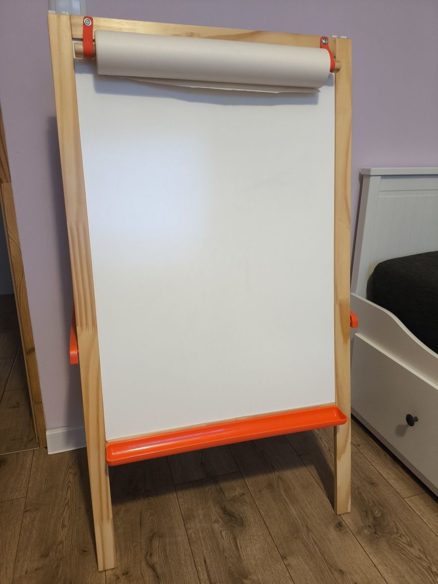 Tablica Sztaluga dla dzieci  Ikea Mala Biała Czarna Rolka Papieru