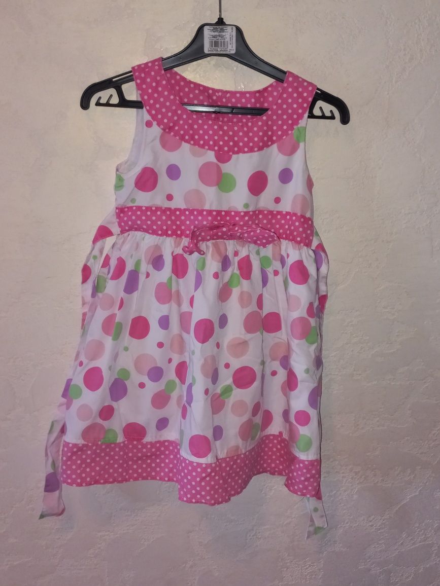 Красивое платье для девочки 4-5 лет
