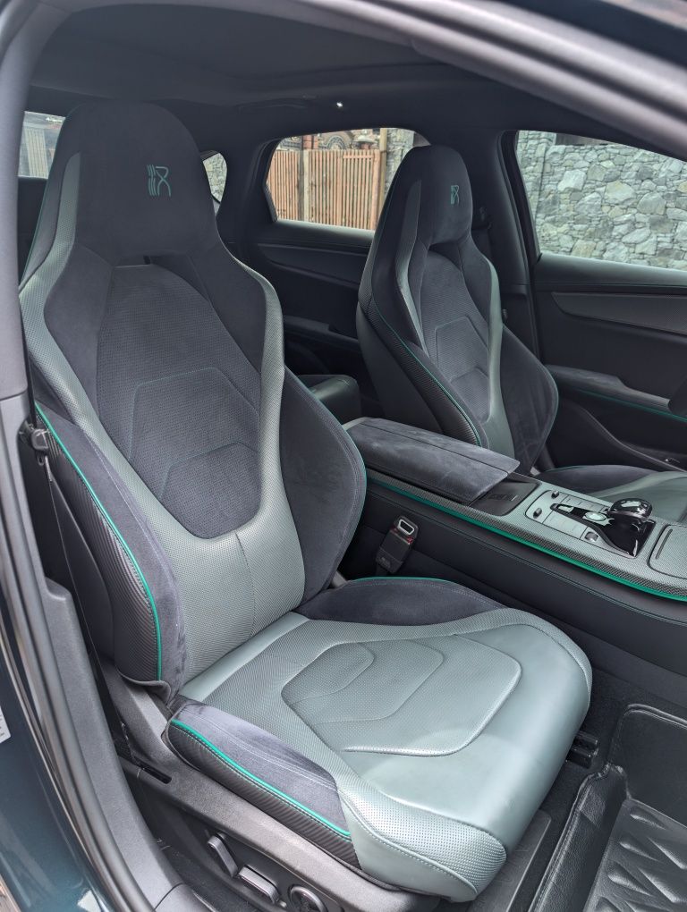 Byd han limited edition