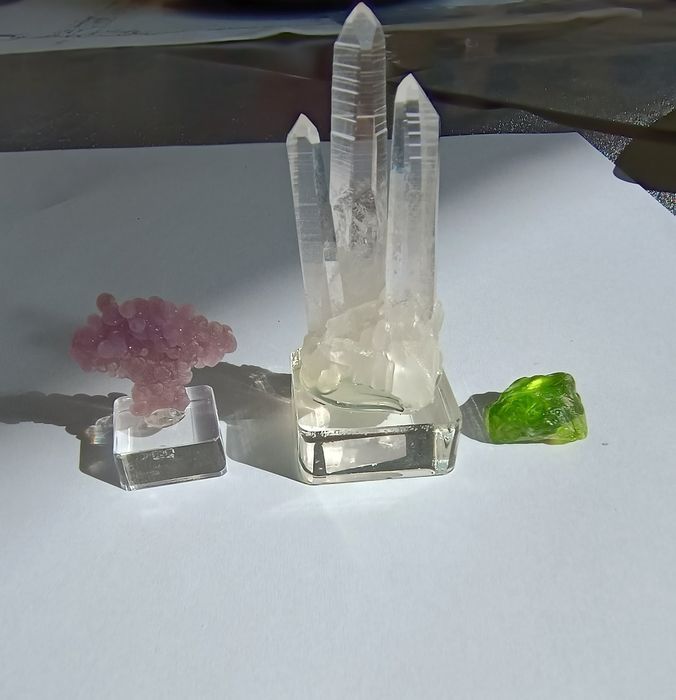 Sprzedam ciekawy zestaw kolekcjonerski minerałów