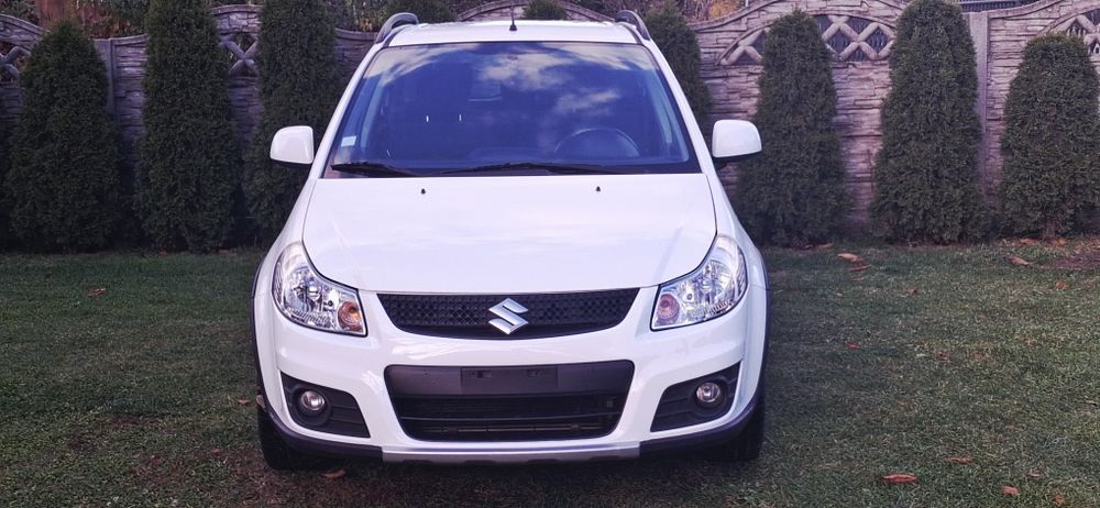 Suzuki Sx4 2012 Benzyna  Bezwypadkowy