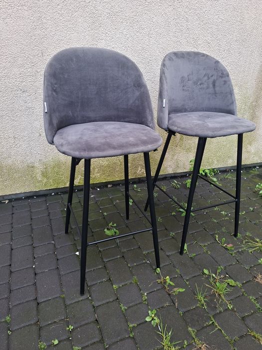 Dwa hokery firmowe- Fajnekrzesła.pl opis w dalszych zdjęciach