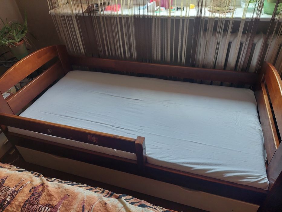Łóżko, łóżeczko dziecięce 80x160 + szuflada + materac