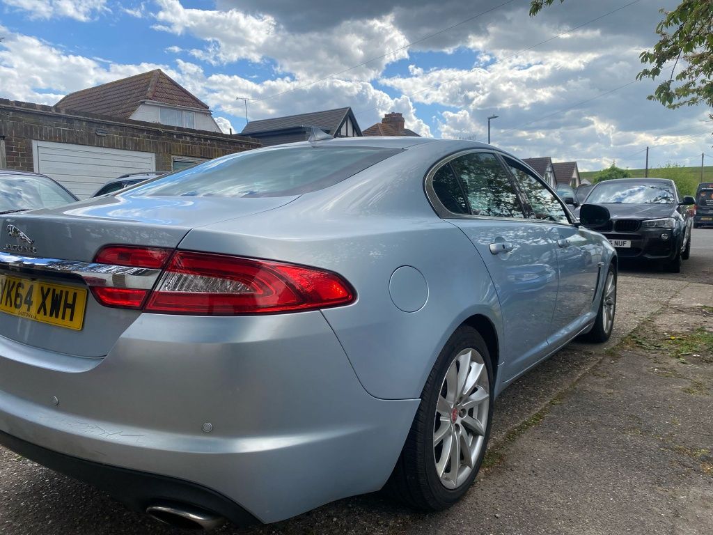 Jaguar XF 3.0 V6
