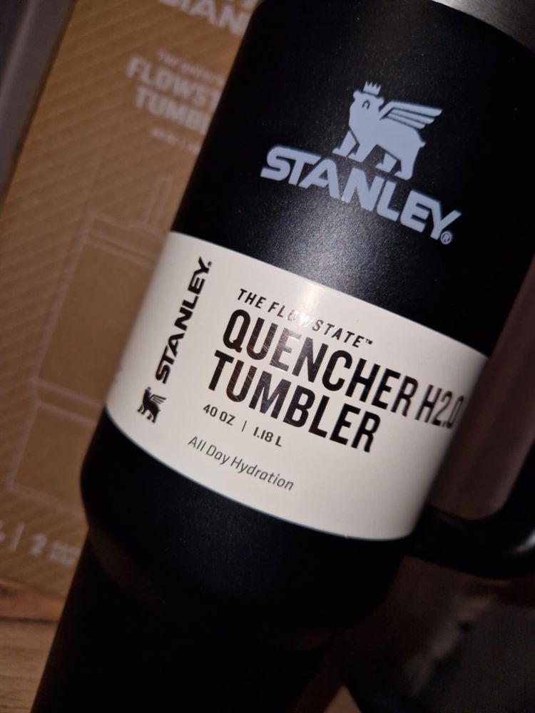 Nowy Kubek Termiczny Stanley ze słomką 1.18 L Quencher H2.0 Tumbler