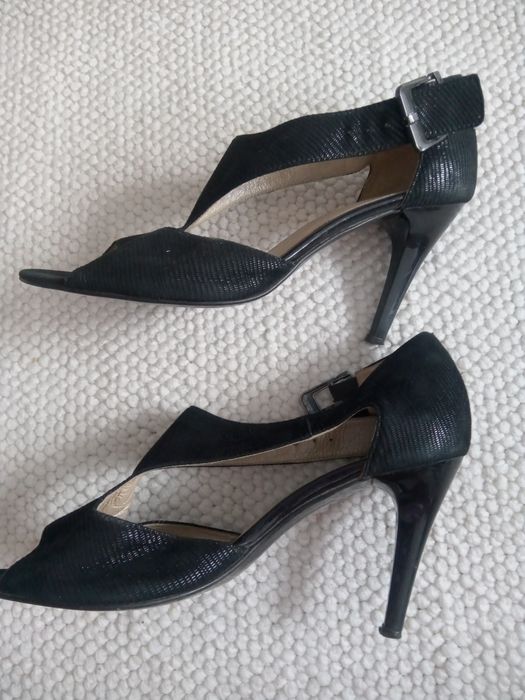 Sprzedam szpilki ,piekne