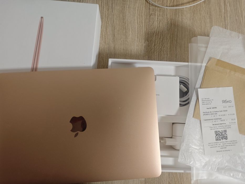 Macbook air m1 8/256