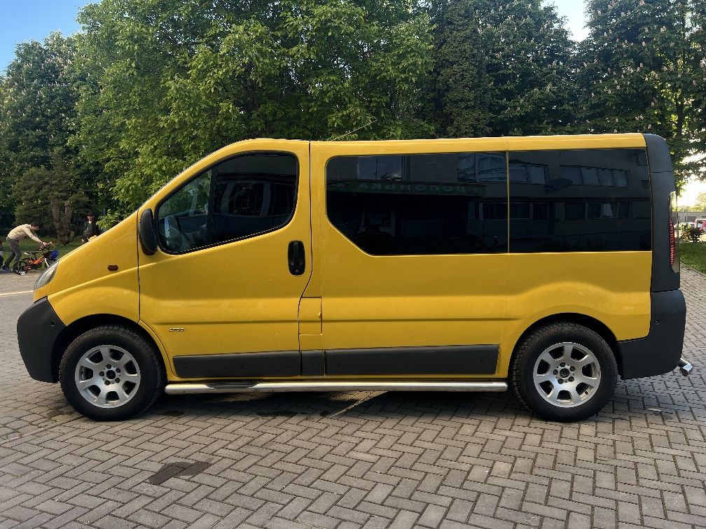 Opel Vivaro, 1.9 супер стан