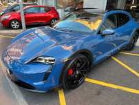 Porsche Taycan Cross Turismo 4S