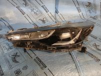 Lampa przednia lewa TOYOTA COROLLA CROSS full led