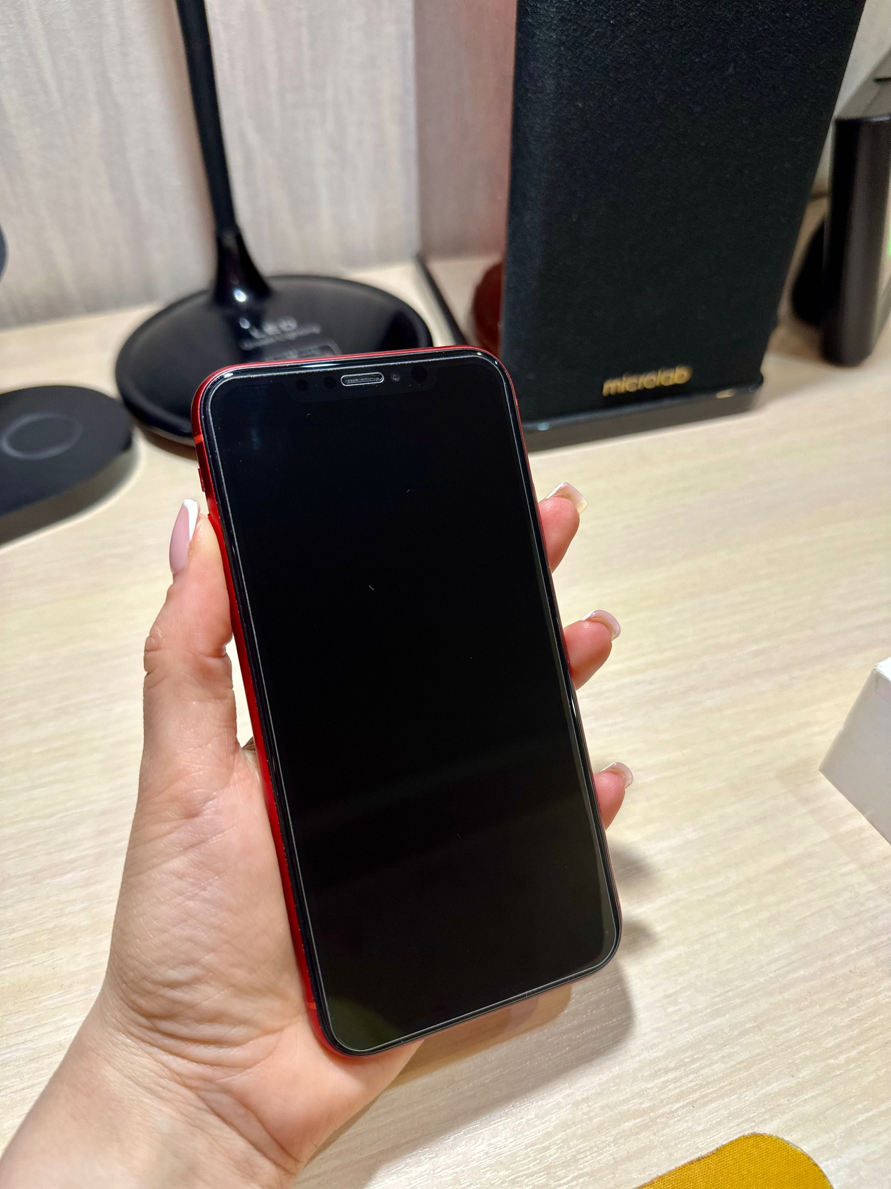 Продам айфон ХR на 64 gb