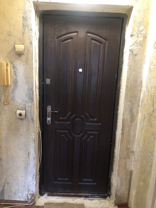 Продам 1-но кімнатну на Леваневського