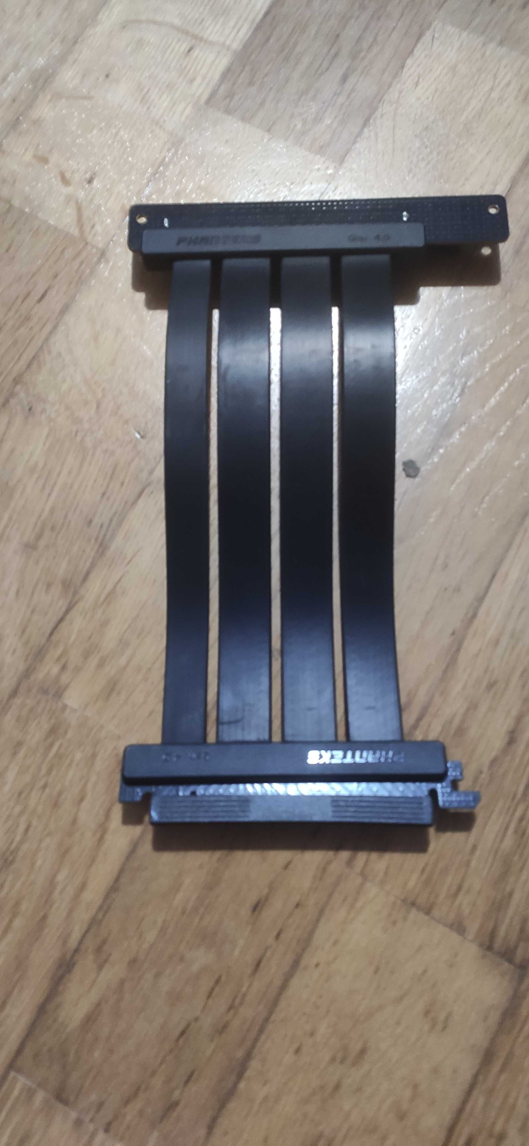 Card Riser Phanteks PCI-E 4.0 x16, 90º, 22cm
