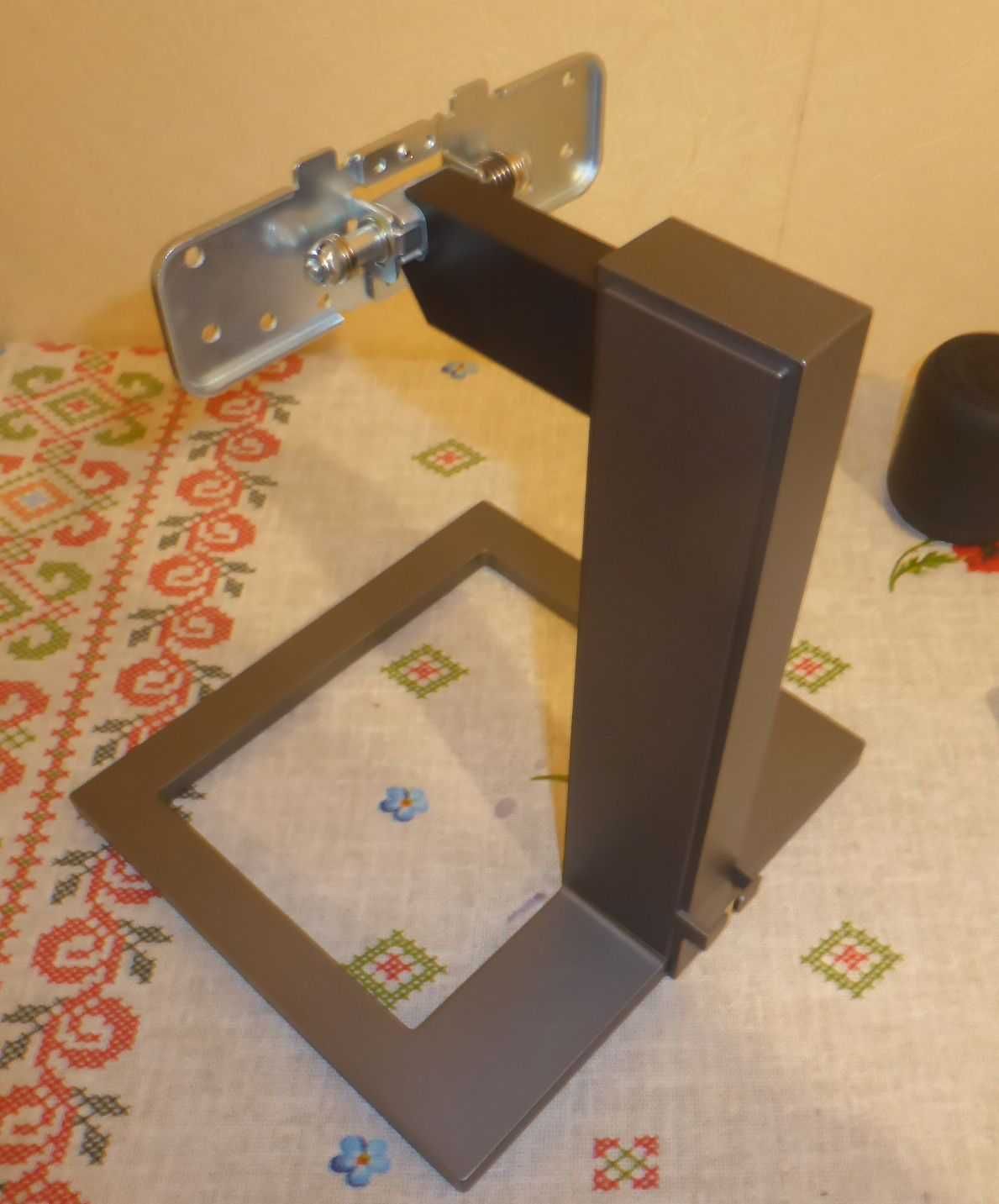 Настільне кріплення монітора Philips 272E1GAEZ