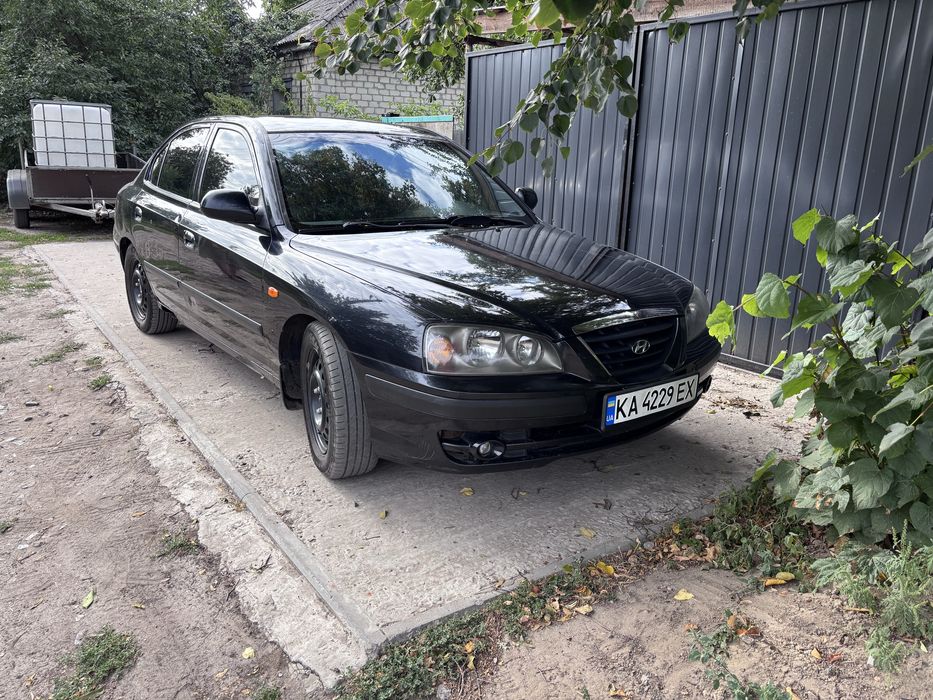 Продам свій автомобіль хюндай єлантру 2010 року