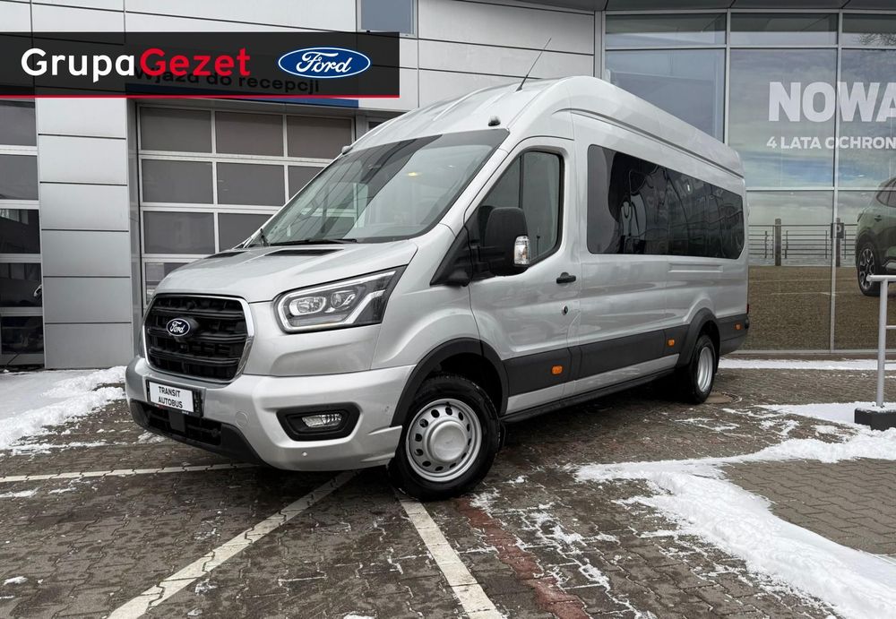 Ford Transit  2.0 EcoBlue 165 KM RWD A10 L4 460 Limited autobus