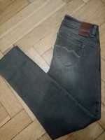 Nowe spodnie damskie jeansowe 27/30 skrócone dla wzrostu 156