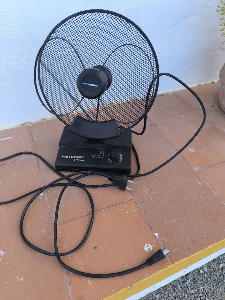 Antena TV interior