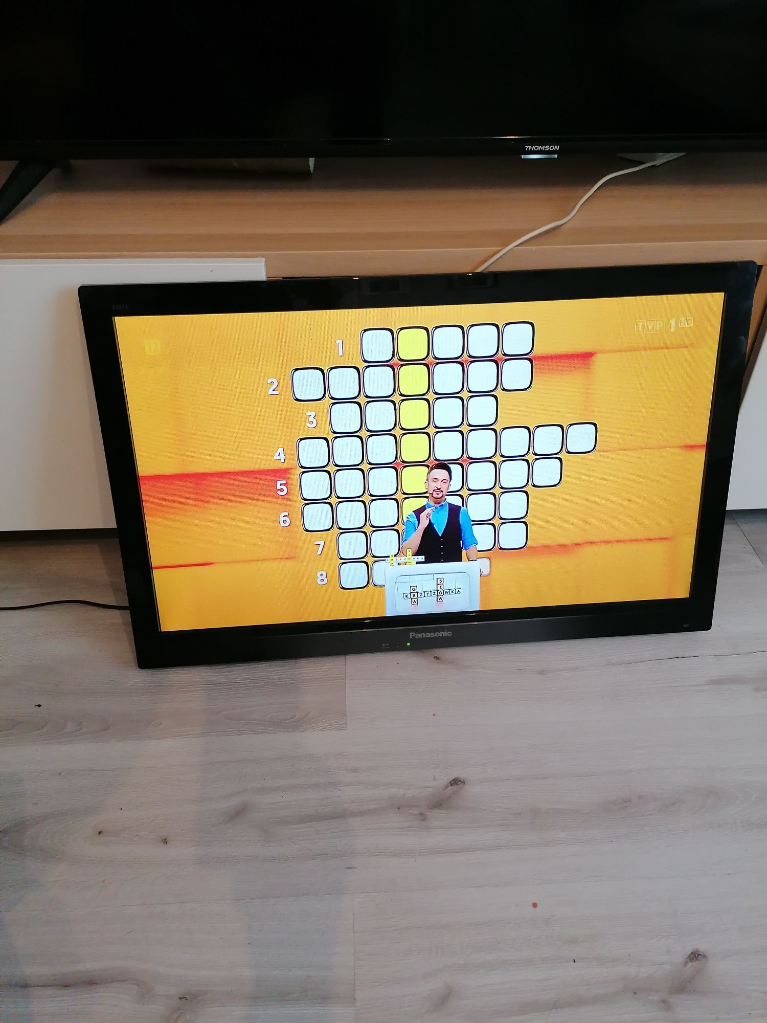 Telewizor Led Panasonic z pilotem