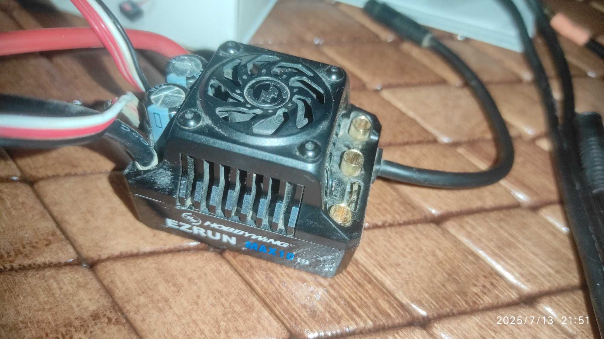 Ezrun max 10g2 silnik bezszczotkowy ezrun 4100kv hobbywing xr10 1/10RC