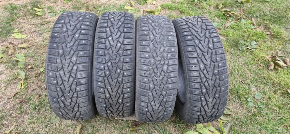 Зимові шини Nokian 15