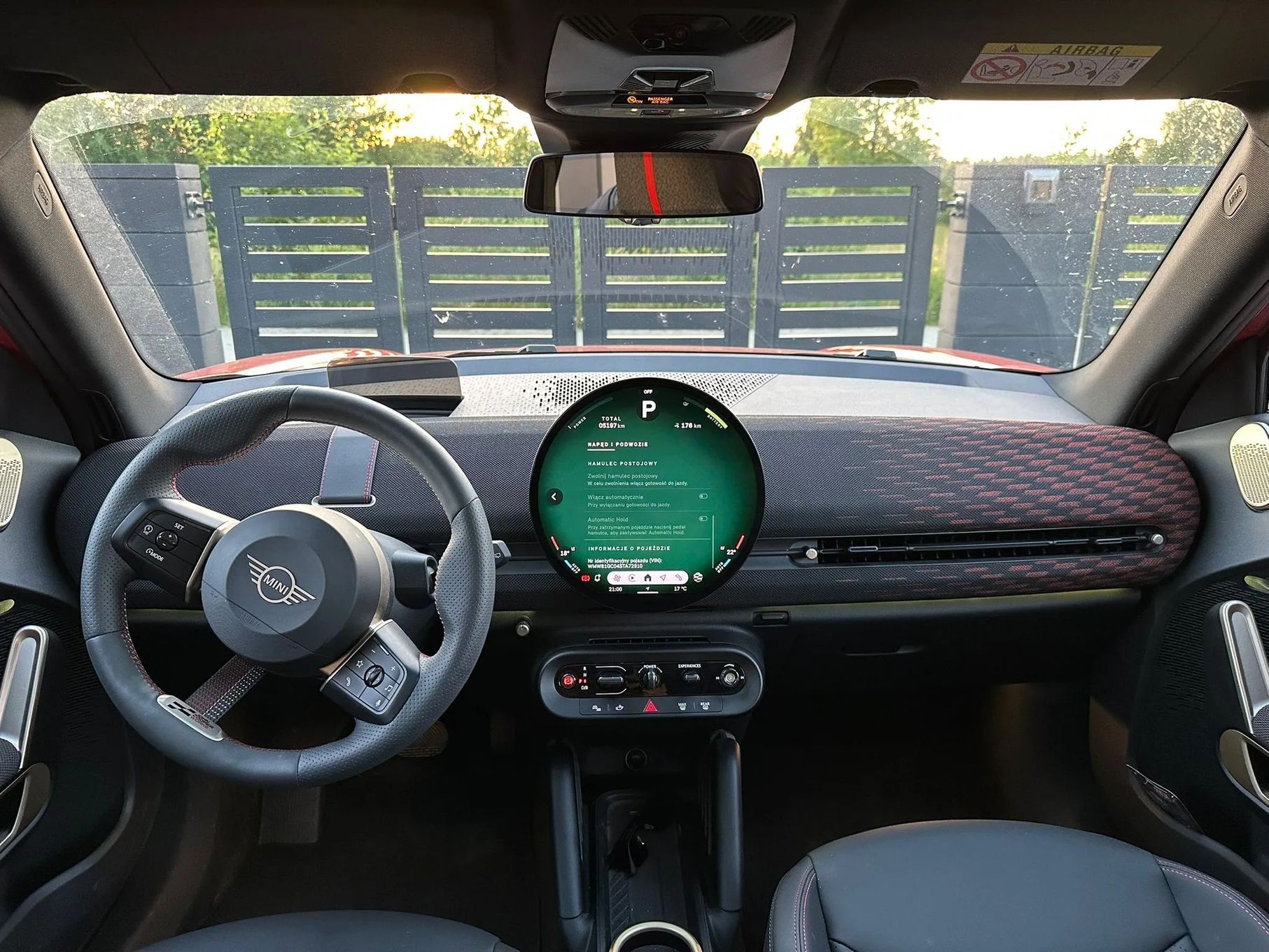 MINI Aceman Na sprzedaż – cesja leasingu MINI ACEMAN 2025 | 218 KM | 1. właściciel