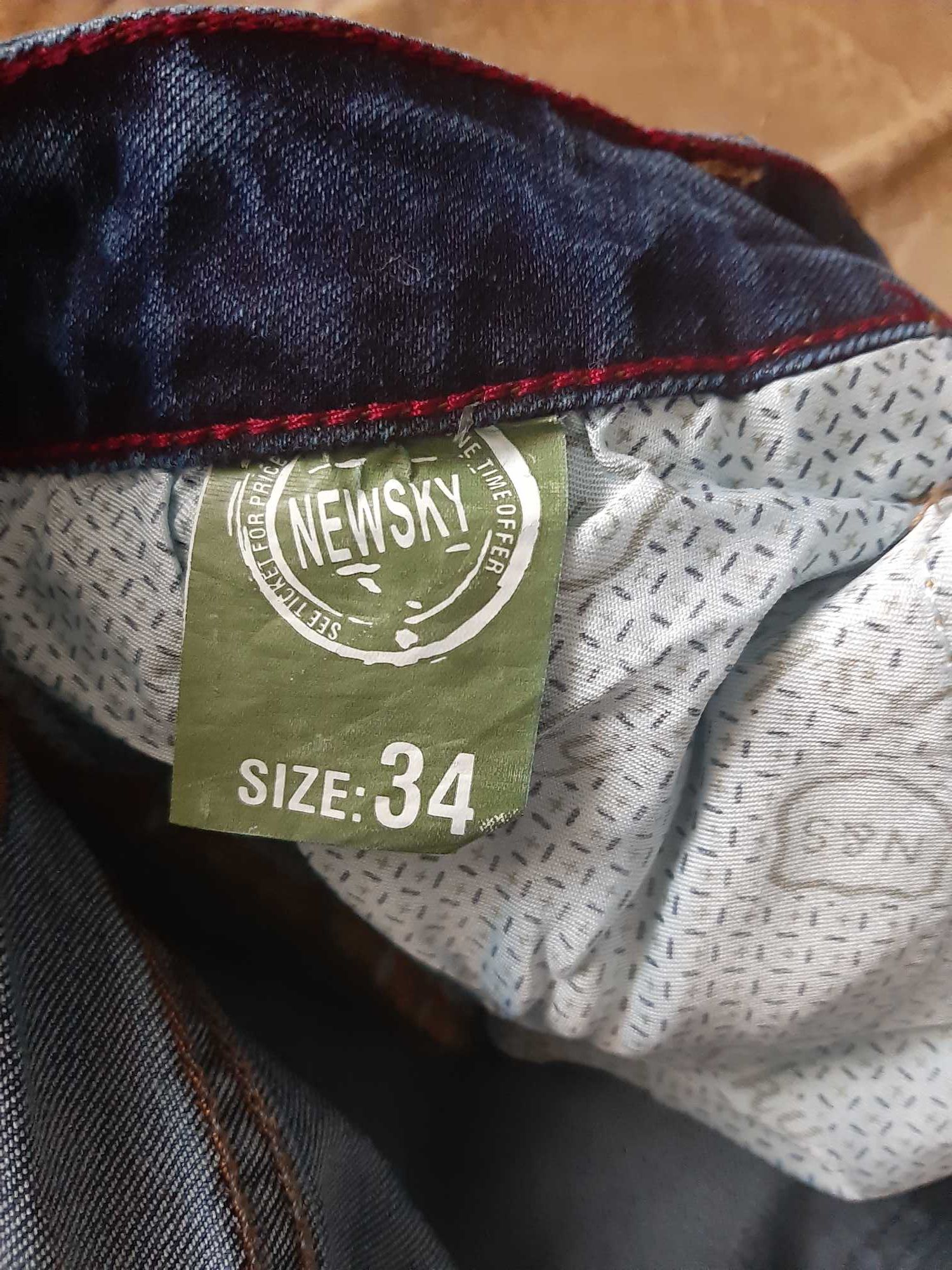 нові джинси жіночі 34 розмір NEVSKY