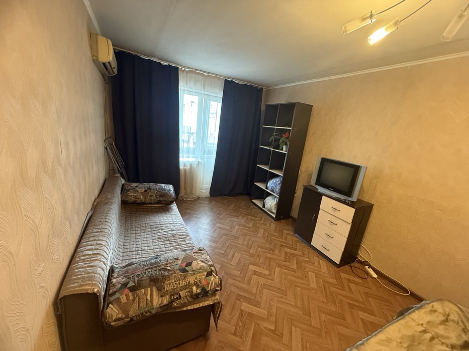 Оренда від місяця!Здам в оренду центр міста Небесної Сотні